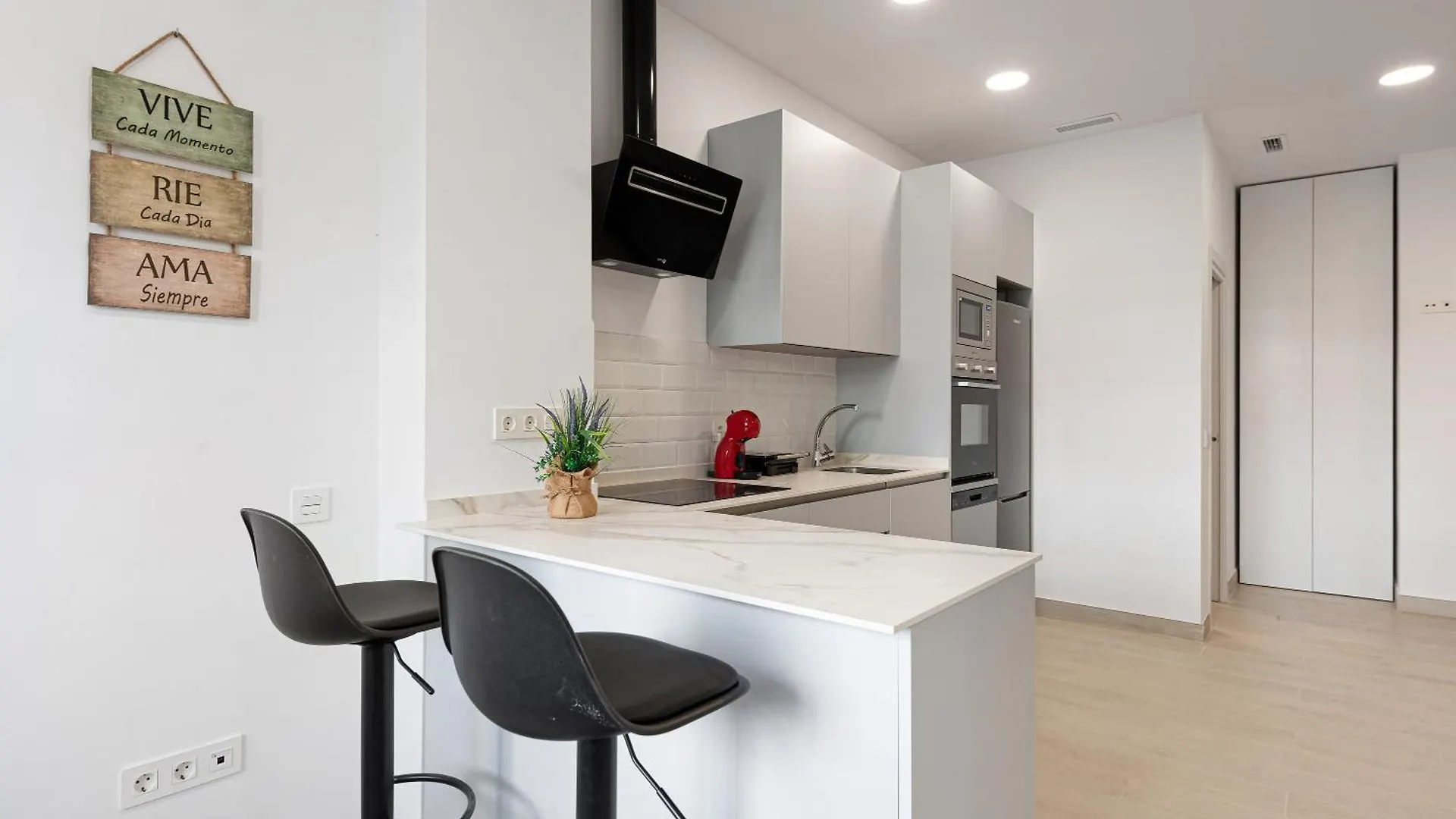 Apartamentos Sealmar Moliere Málaga 0*,